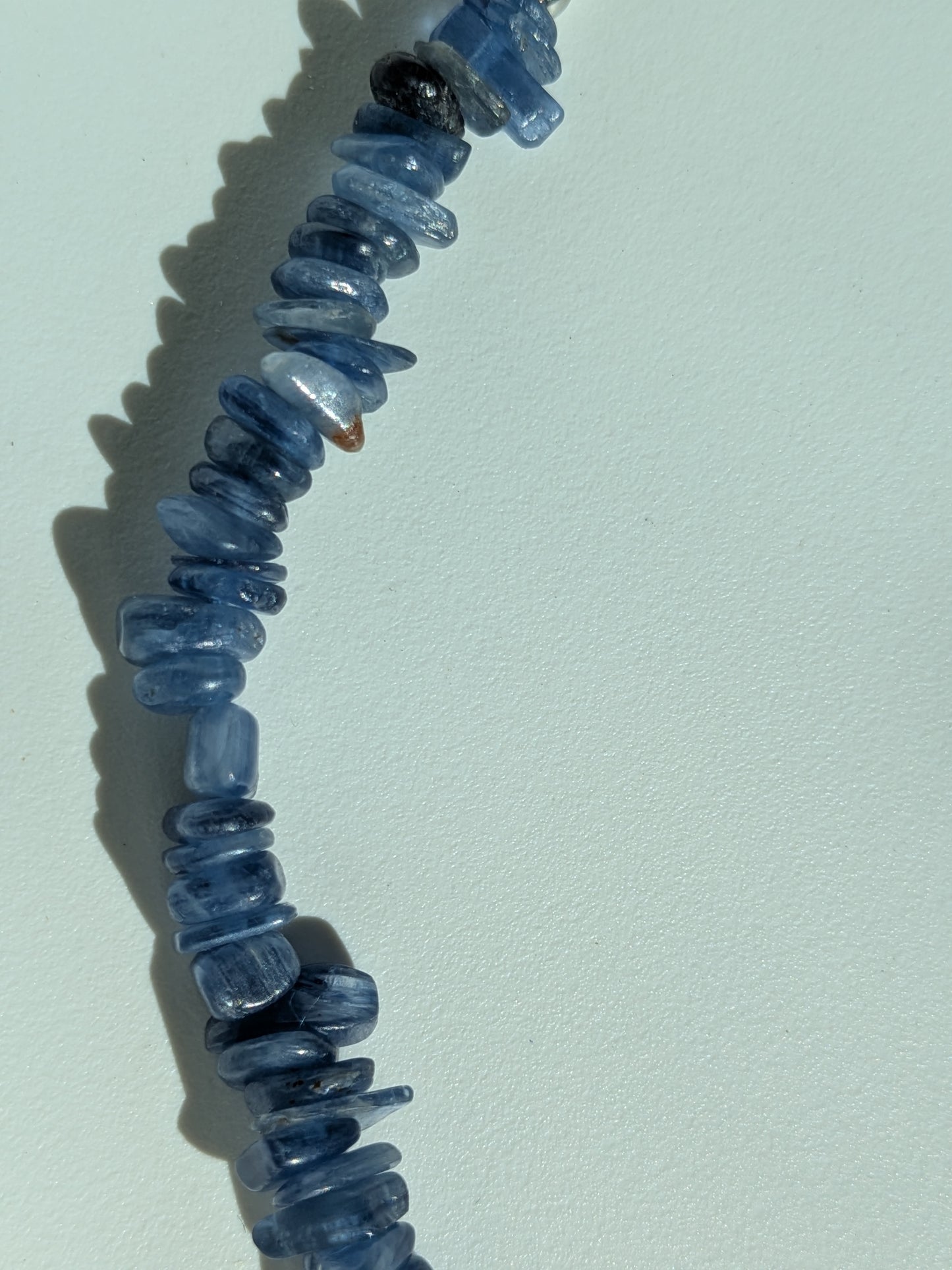 Collier en cyanite