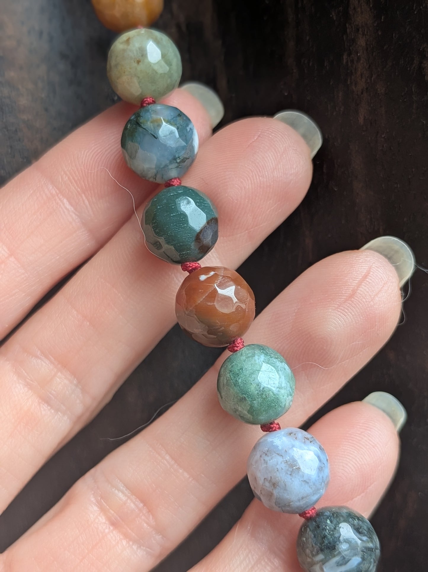 Collier aigle en agate indienne et cornaline