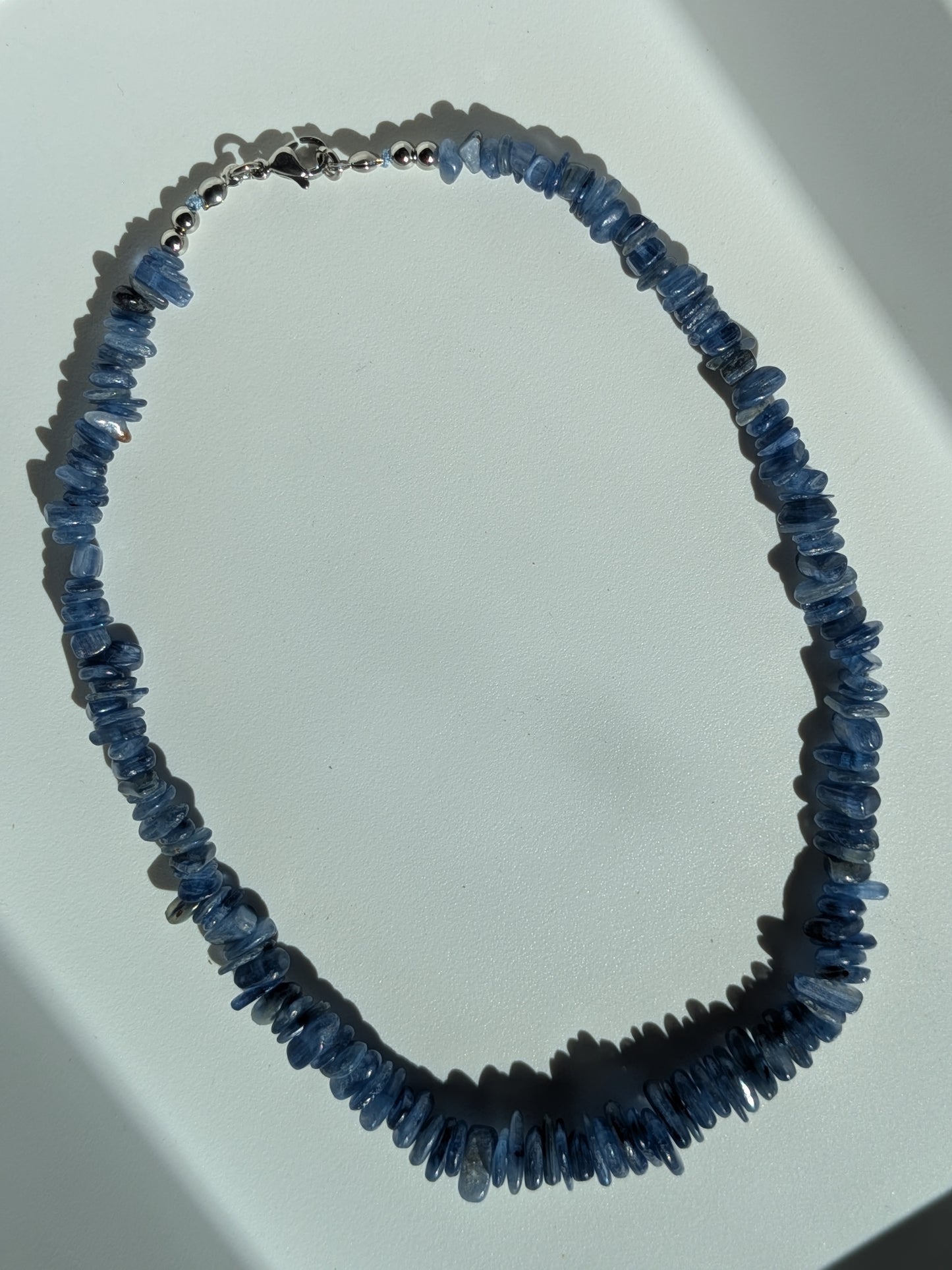Collier en cyanite