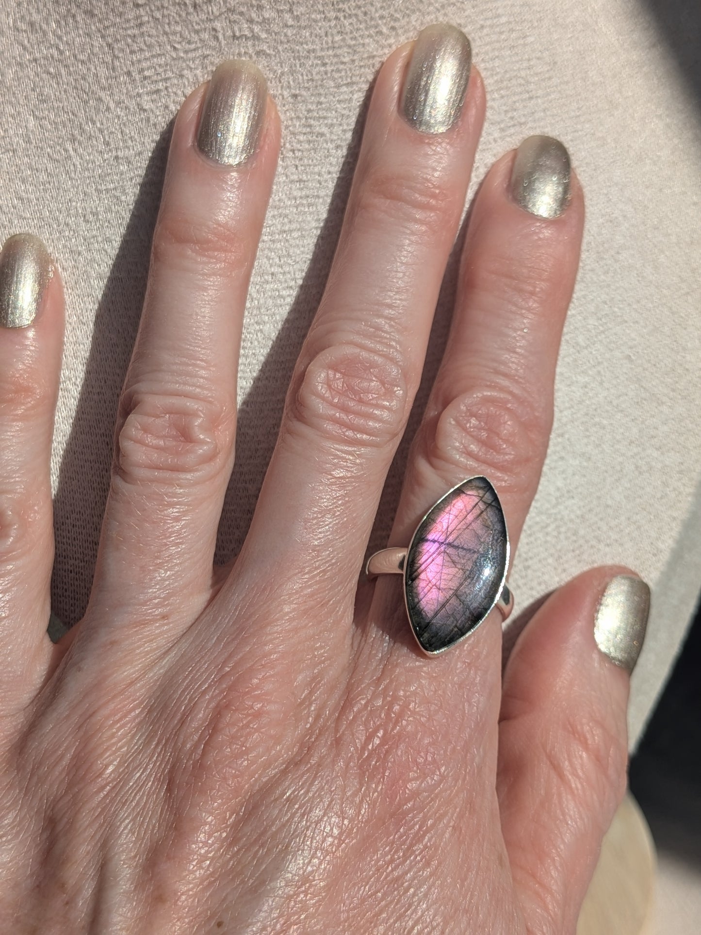Bague marquise labradorite rose